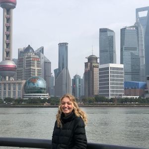 Meet your Posher, Emily